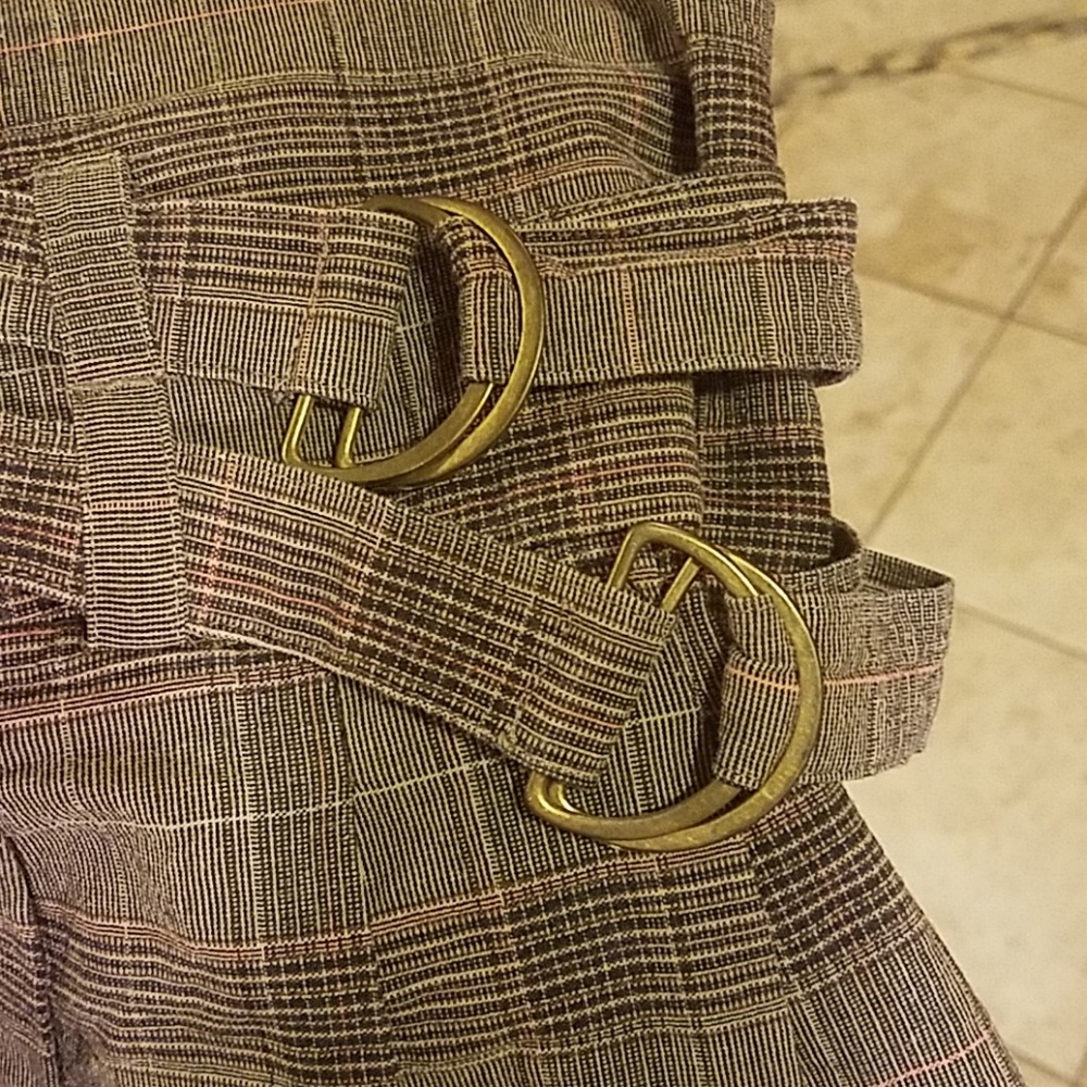 NWOT! Brown plaid mini skirt - Picture 2 of 7